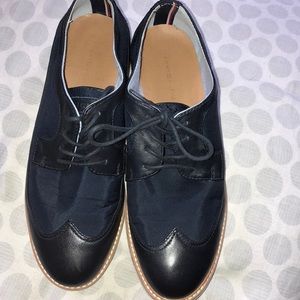 Tommy Hilfiger oxfords